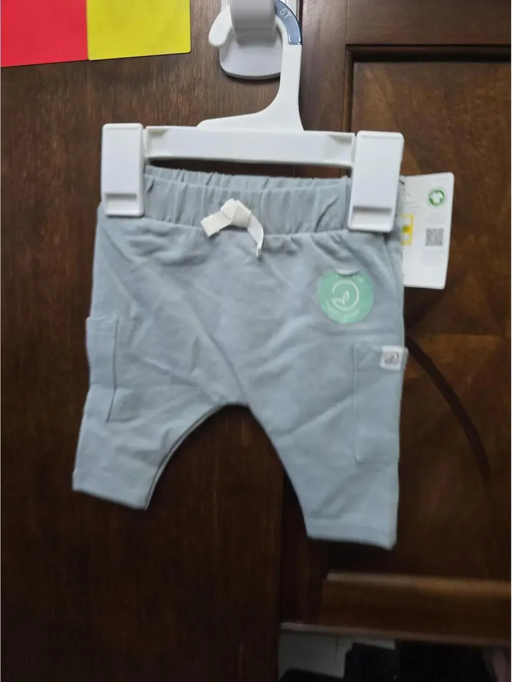 Nb brand new little planet by carter's pants.Item 323